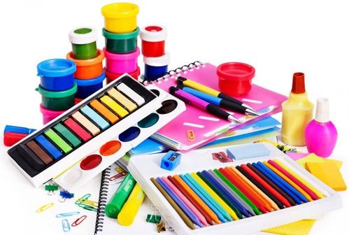 女性創業新藍海 文具與化妝品加盟的時代機遇